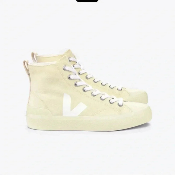 Veja Wata II High Top Sneaker Butter White size 11.5 - RARE! - Picture 12 of 13